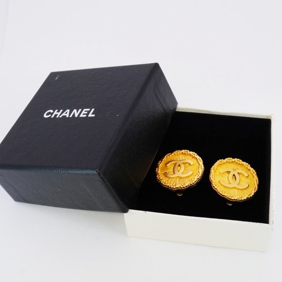 CHANEL Authentic Gold Logo Earrings - Picture 7 of 9